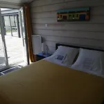 Independant Avec Piscine Et Cuisine Exterieures Homestay